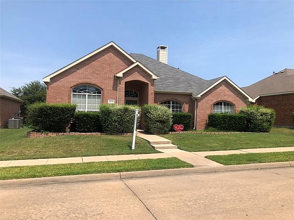 2nd image of 4610 Monte Vista Ln