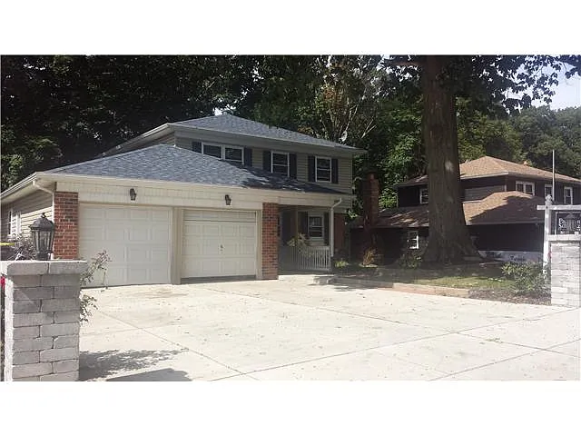 1109 Arundel Dr photo 1