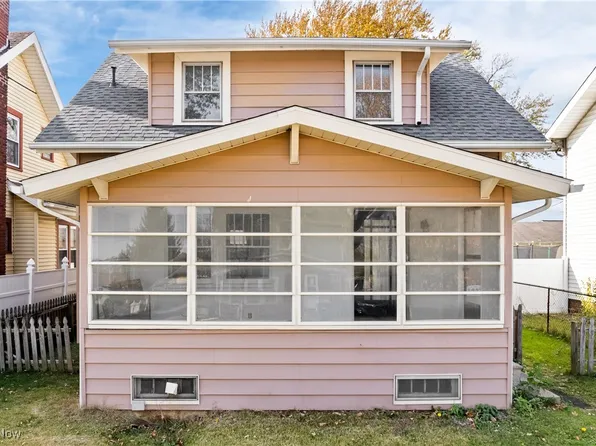 1237 Saratoga Ave SW, Canton, OH 44710