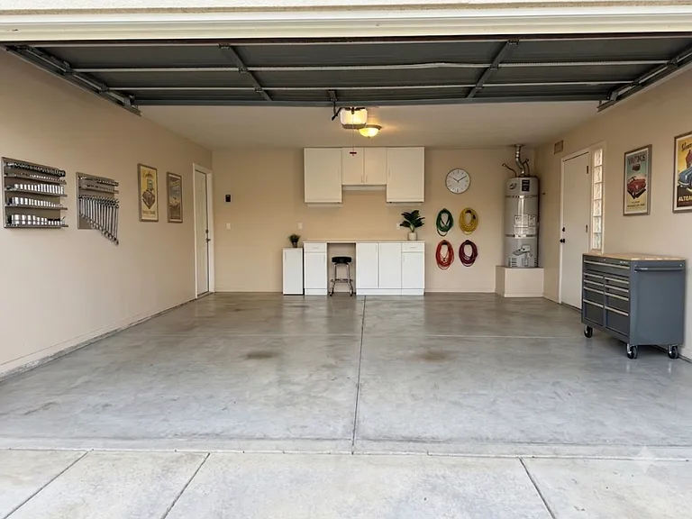 6401 Lavender Gate Dr — Photo 8