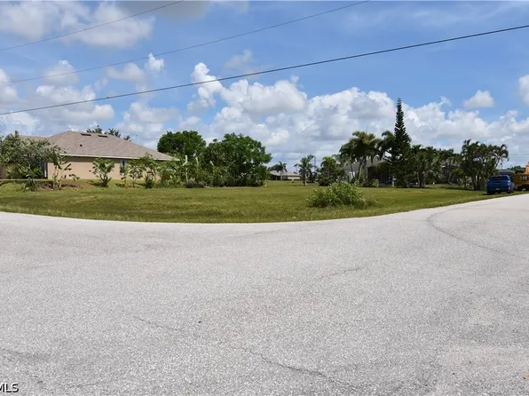 2480 NW 8th Ter, Cape Coral, FL 33993