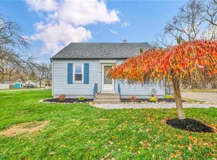 784 Sheffield Rd, Sheffield Lake, OH 44054