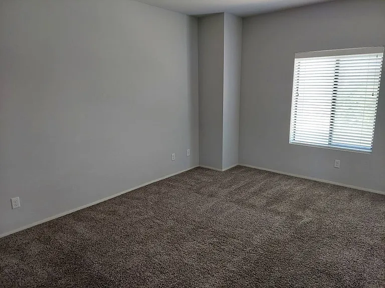 18777 N 43rd Ave #11 — Photo 16