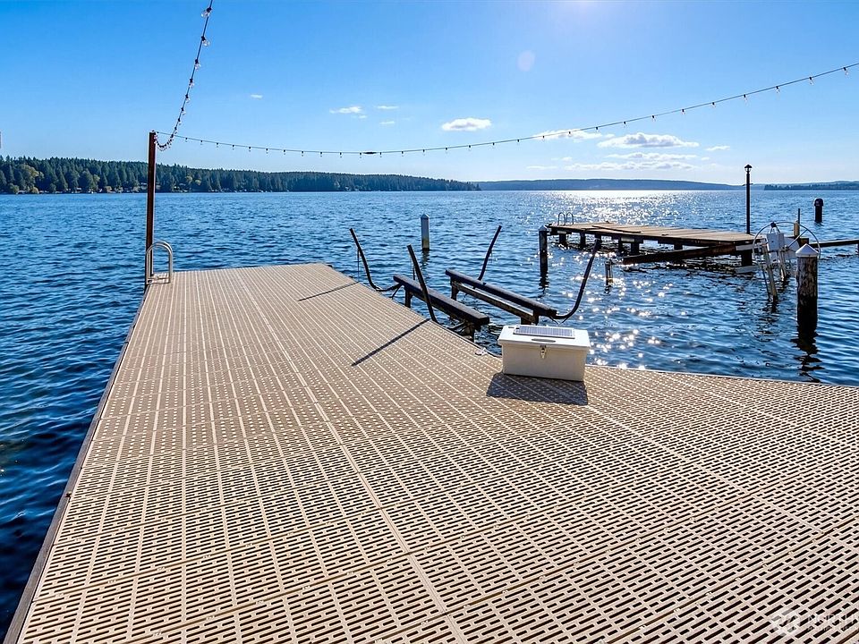 1st image of 11262 Riviera Place NE