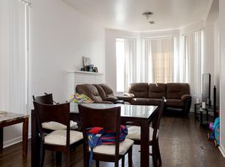 4216 W Monroe St #2, Chicago, IL 60624