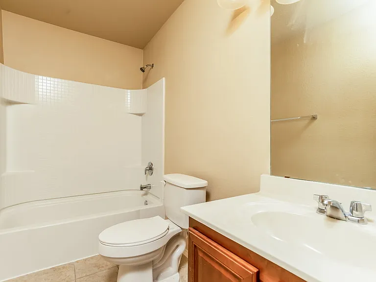 8500 Shallow Creek Dr — Photo 15