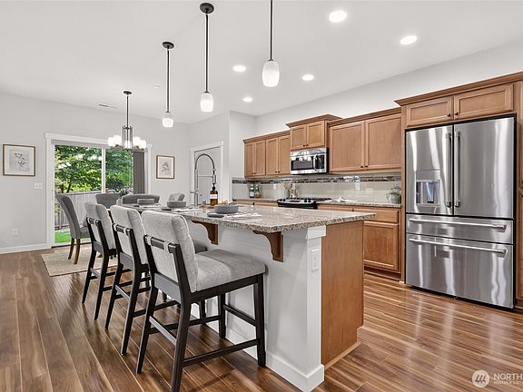 5th image of 20316 79th Street Ct E
