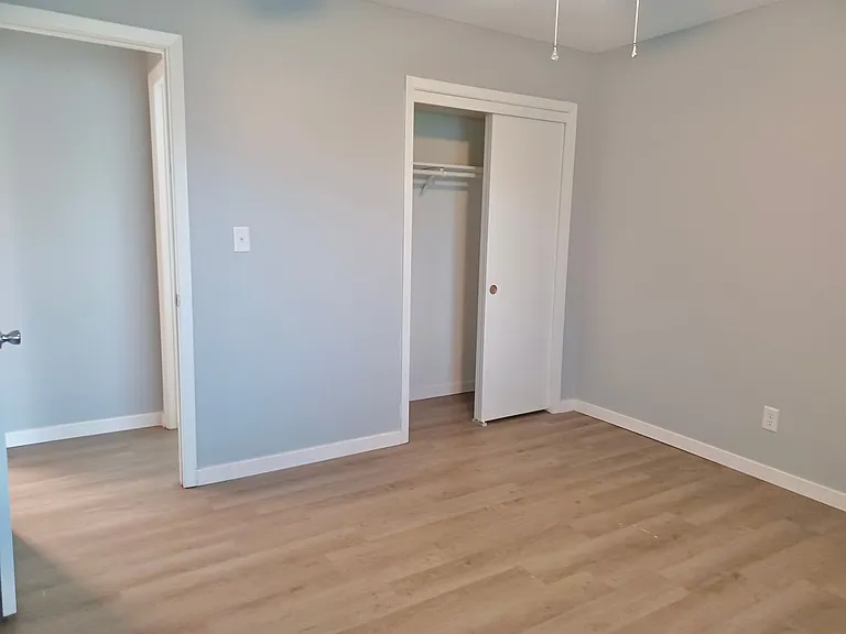 ONE & TWO BEDROOM APARTMENTS IN ANKENY! — Photo 7