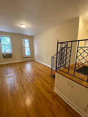 Rented by HH Realty | media 2