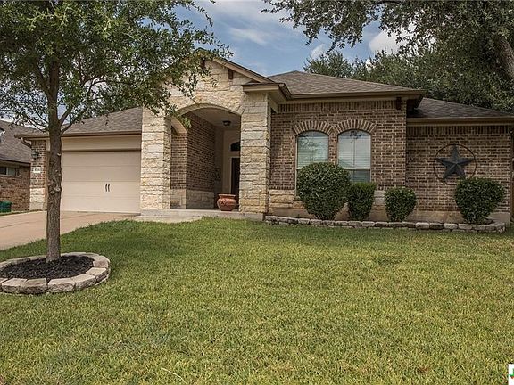 3rd image of 5309 English Oak Dr