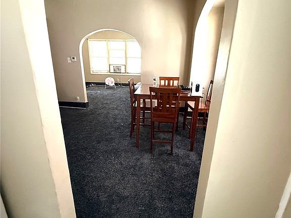5th image of 719 Spruce Ave