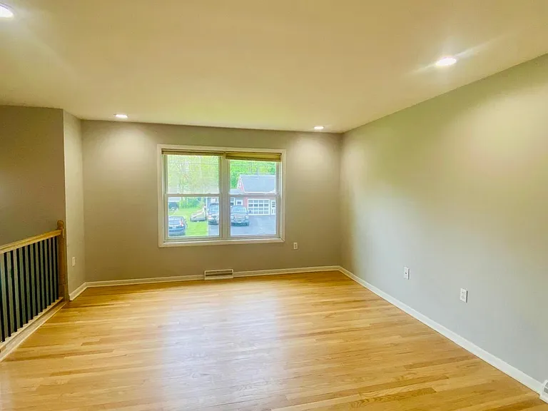 3335 Ralph St — Photo 13
