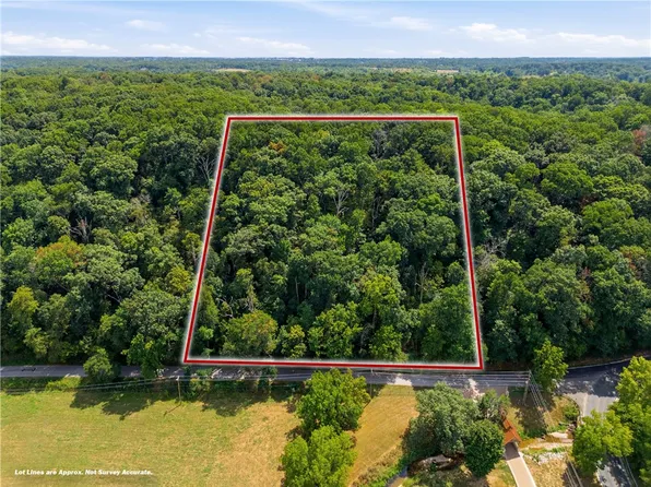 W 4ac Spanker Creek Rd, Bentonville, AR 72712