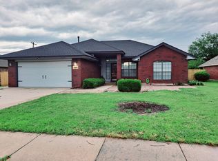 1404 Bonnybrook St, Norman, OK 73071