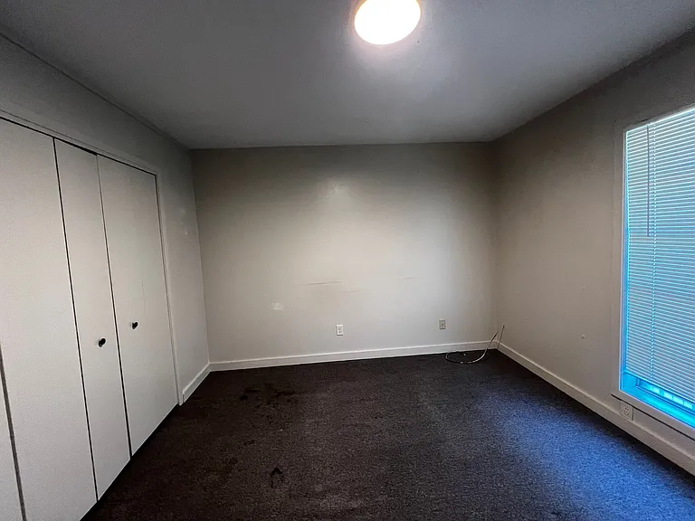135 Georgianna St — Photo 10