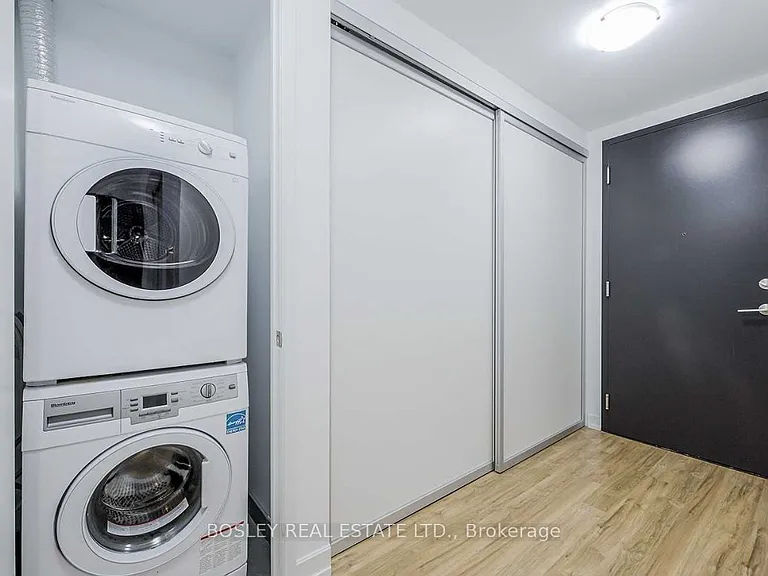 377 Madison Ave #312 — Photo 19