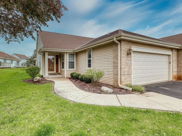 3527 Rapids TRAIL, Waukesha, WI 53189