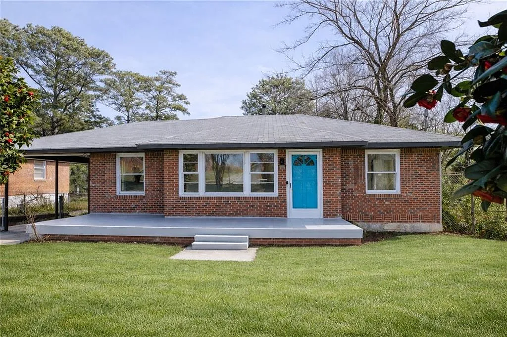 4624 College St photo 1