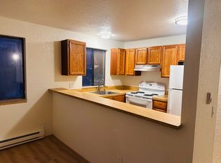 1719 NW 57th St APT 101, Seattle, WA 98107