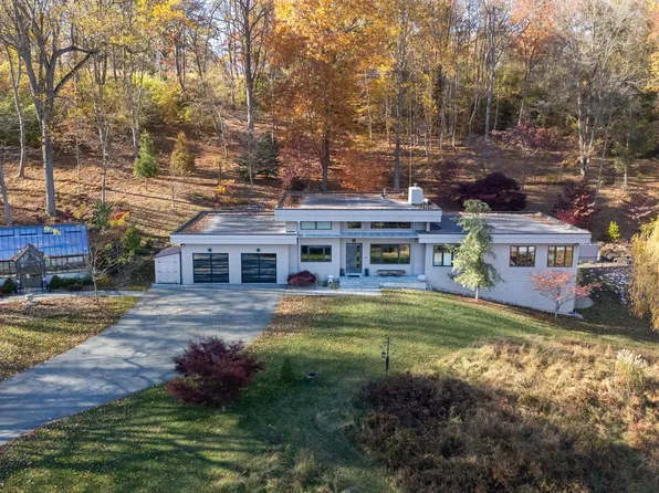 3924 Thompsons Bridge Rd, Wilmington, DE 19803