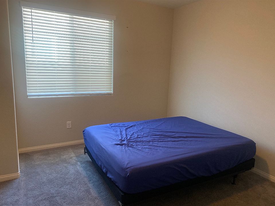 2nd image of 4228 Ramses Ave #4228