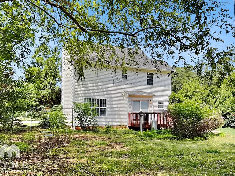 2024 Julian Ln — Photo 21