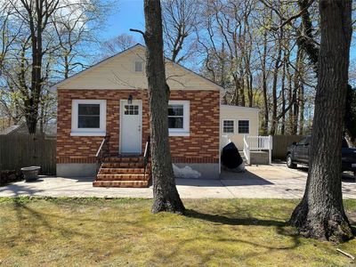 142 Magnolia Dr, Mastic Beach, NY, 11951