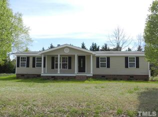 3801 Woodridge Ct, Clayton, NC 27520