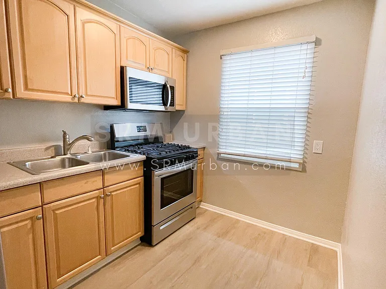 4059 Kansas St #7 — Photo 7