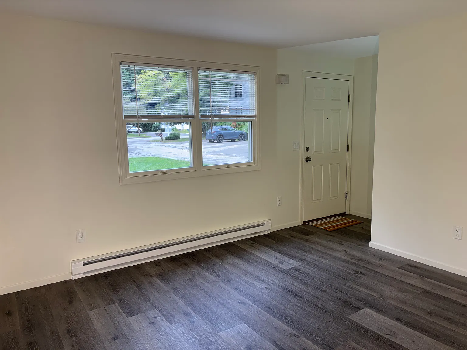 2 bed, 1.5 bath, 775 sqft, $2,300 — Photo 4