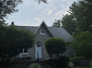 8 Easy St, Poughkeepsie, NY 12603