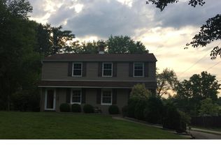 4083 Hillside Rd, Lafayette Hill, PA 19444