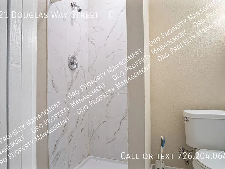 121 Douglas Way St #C — Photo 10