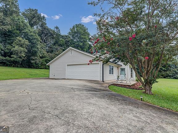 5th image of 120 Creekwood Ln
