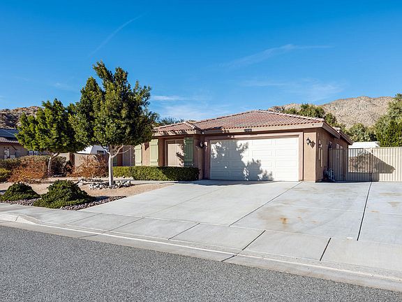 2nd image of 65088 Blue Sky Cir