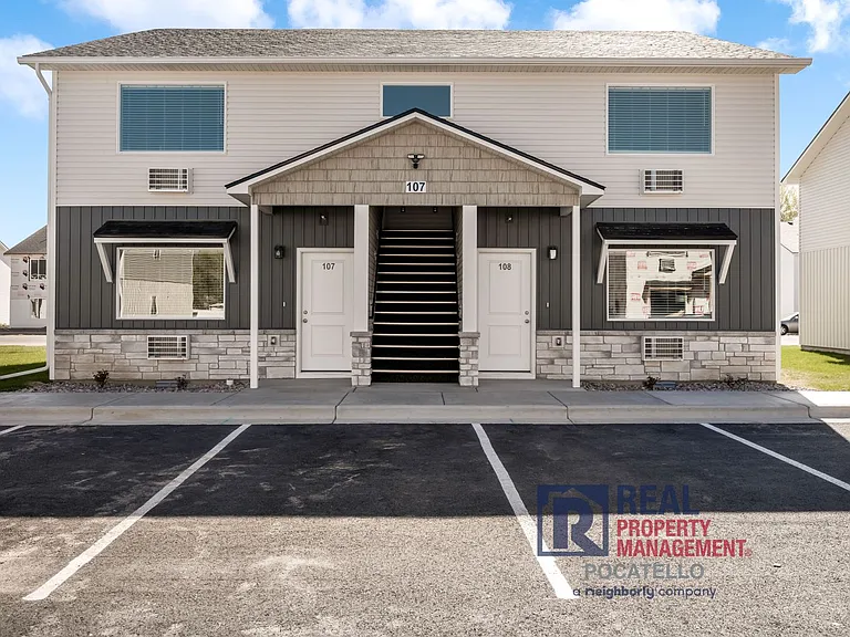 5405 Park Lawn Dr #103-204 — Photo 1