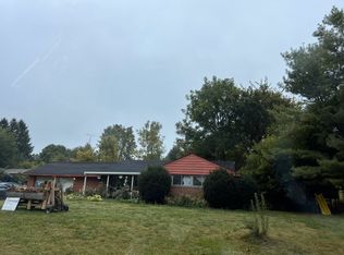 3265 Ravenwood Rd, Fairborn, OH 45324