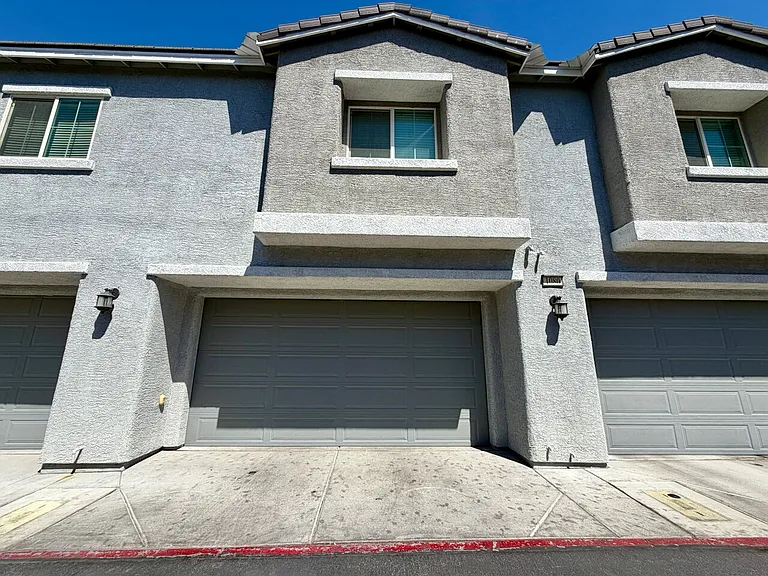 4536 Lafontaine Ct #1080 — Photo 1