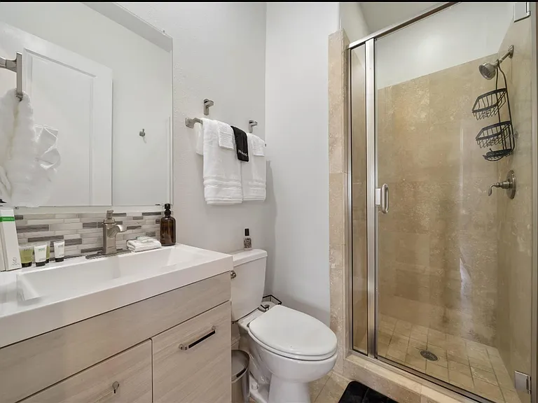 2512 Leeland St — Photo 22