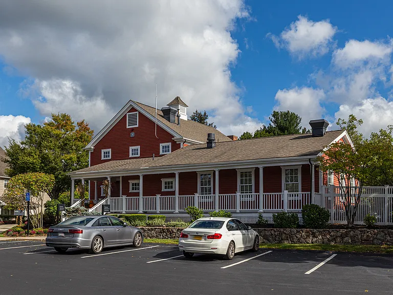 Orchards Apartments — Photo 38