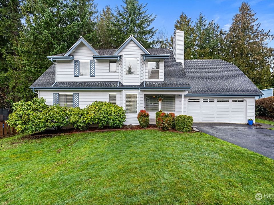 1st image of 982 NE Colby Court