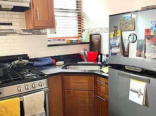 165 Hester St #6R, New York, NY 10013