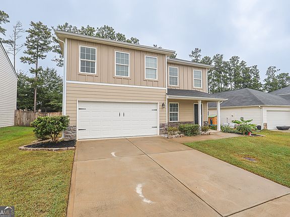 3rd image of 126 Martin Mill Trl