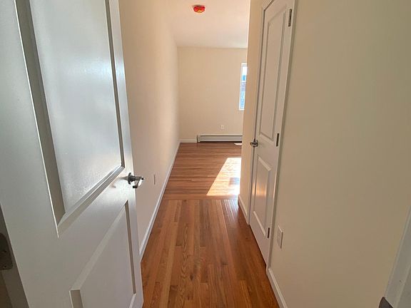 3rd image of 842 E 218th St #2