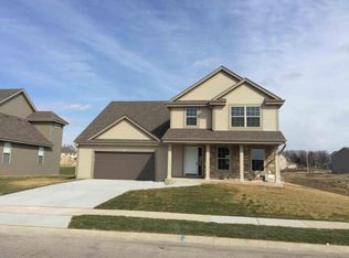62 Rushmore Ln, Hartford, WI 53027