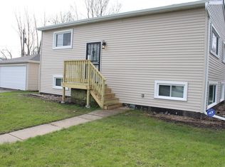 16207 Justine St, Markham, IL 60428