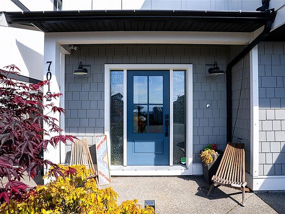 2nd image of 7010 Brailsford Pl
