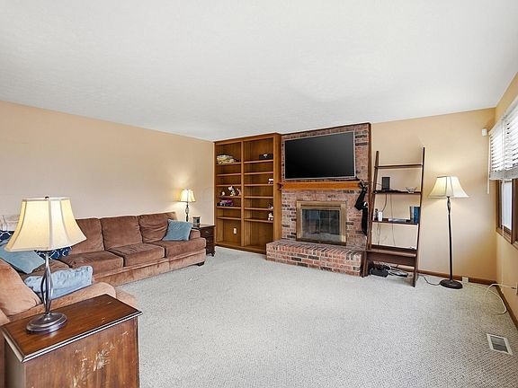 4th image of 5651 Oldwynne Rd