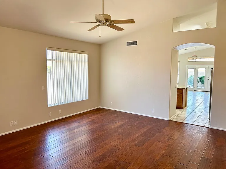 1230 E Captain Dreyfus Ave — Photo 10