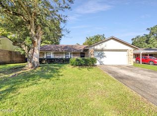 112 Castle Row, Lafayette, LA 70506